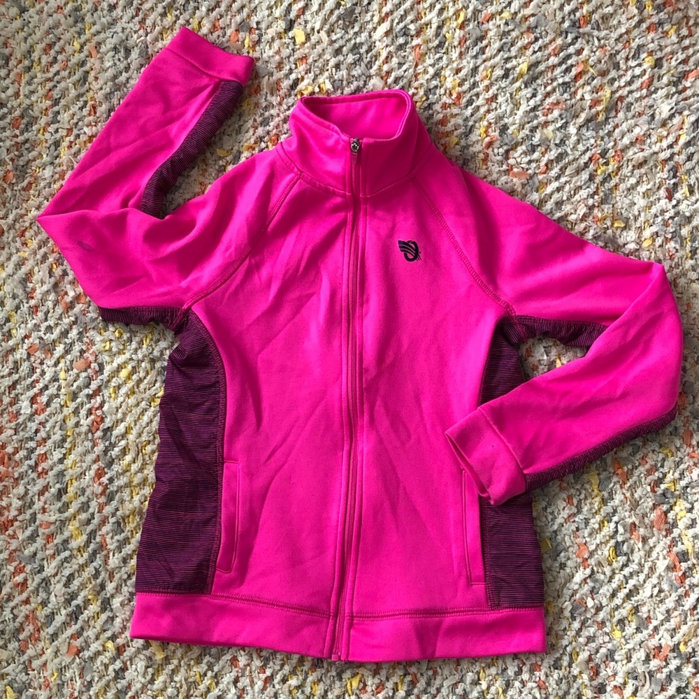 Oshkosh track zipped jacket Size 7 - can be free